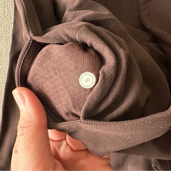 lululemon groove pants - Picture 2 of 2